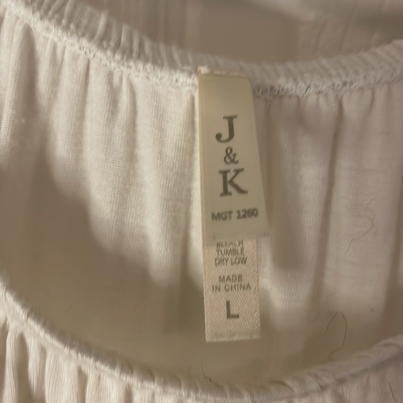 White long fancy top - Picture 2 of 4